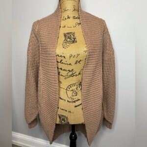 NWT Vine & Love Mocha Chunky Cardigan